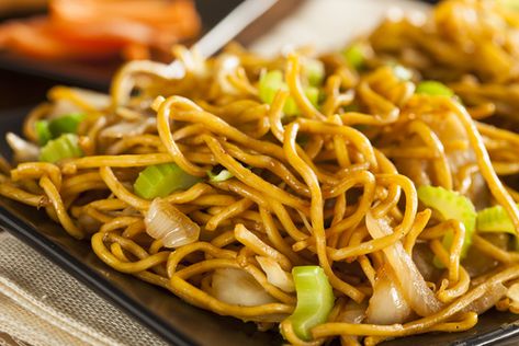 Chinese Shrimp, Vegetable Chow Mein, Vegetable Lo Mein, Lo Mein Noodles, Shrimp Noodles, Chow Mein Recipe, Lo Mein Recipes, Indulgent Food, Lo Mein