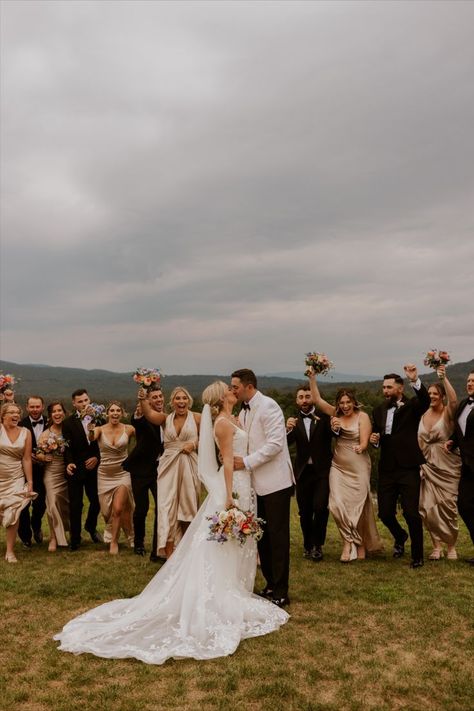 Fun bridesmaids and groomsmen group photos at Owl's Nest Resort in the White Mountains of New Hamsphire. Wedding Party Pics, Party Photo Inspiration, Groomsmen Colours, Bridal Parties Colors, Champagne Color Dress, Mountain Wedding Photos, Nh Wedding, New Hampshire Wedding, Bridal Party Attire