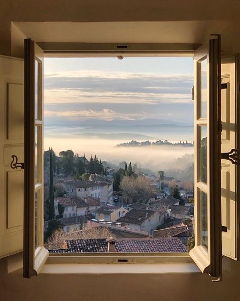 femme fatale on Twitter: "… " Wallpaper Travel, Italy Magazine, My French Country Home, Morning View, Window View, Beautiful Sunrise, French Country House, Open Window, Magical Places