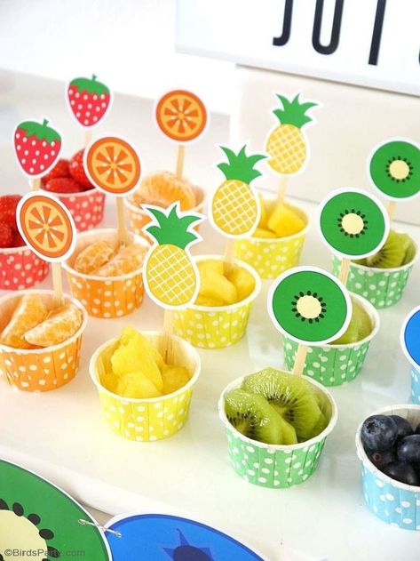 Fruits For Birthday Party, Fruit Birthday Decorations, Fruits Themed Birthday Party, Two Frutti Birthday Party, Sweet One Party Food Ideas, Play Date Birthday Party, Birthday Fruit Ideas, Tropical Fruit Decor, Hey Bear Sensory Birthday Party Food