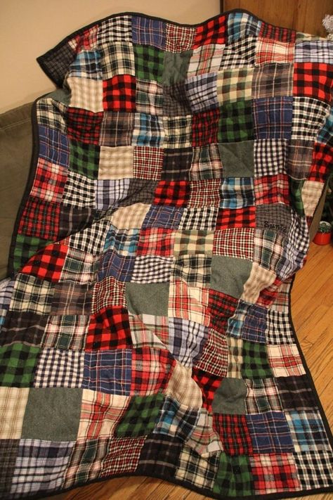 Scrappy Flannel Quilts, Flannel Plaid Quilt, Flannel Shirt Pillow Memory Quilts, Plaid Flannel Quilt Ideas, Flannel Patchwork Quilt, Plaid Shirt Quilt, Denim And Flannel Quilt, Plaid Quilt Ideas, Flannel Shirt Quilt