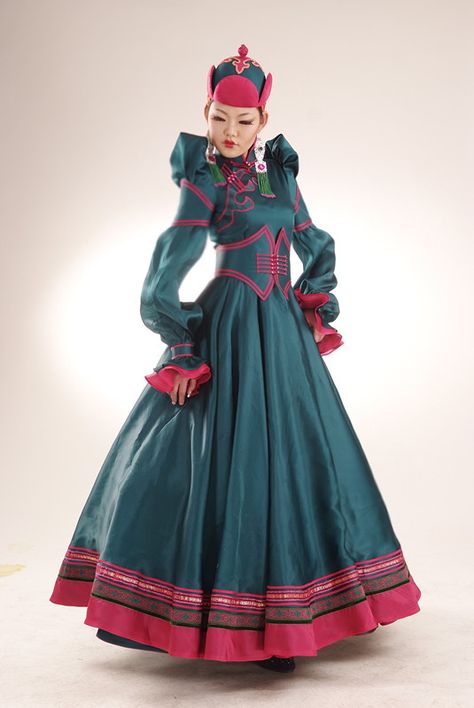 Local fashion: Mongolian wedding dresses Traditional Mongolian Dress, Mongolian Wedding Dress, Mongolian Traditional Clothing Women, Deel Mongolian, Traditional Mongolian Clothing, Mongolian Wedding, Mongolian Dress, Mongolian Traditional Clothing, Mongolian Clothing