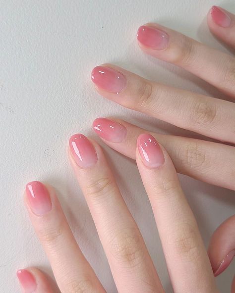 45 Cute Summer 2023 Nails to Inspire You Short Pink Nails, Dappled Sunlight, Hello Nails, Cute Simple Nails, Subtle Nails, Simple Gel Nails, Blush Nails, Pretty Gel Nails, Cute Gel Nails