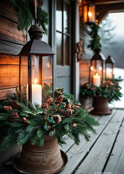 40+ Charming Rustic Christmas Decor Ideas to Transform Your Home This Holiday 72 Christmas Lantern Ideas, Christmas Planters, Cabin Christmas, Christmas Themes Decorations, Christmas Porch Decor, Christmas Garden, Christmas Lanterns, Christmas Porch, Front Porch Christmas Decor