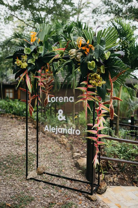 Tropical Flower Installation, Tropical Floral Installation, Tropical Flower Arrangements Wedding, Tropical Arch, Lucid Motors, Tropical Flower Arrangements, Tropical Wedding Inspiration, Safari Wedding, Paradise Wedding