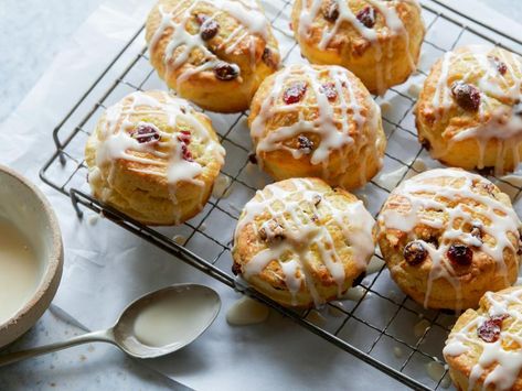 Orange Scones Recipe, Irish Desserts, Cranberry Orange Scones, Best Brunch Recipes, Cranberry Scones, Orange Scones, Scones Ingredients, Ina Garten Recipes, Scones Recipe