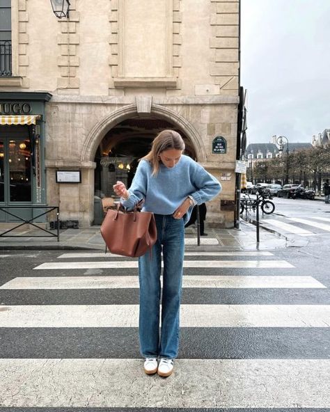 Sambas Styled, Blue Crewneck Outfit, Dark Blue Jeans Outfit, Blue Cardigan Outfit, Light Wash Jeans Outfit, Light Blue Jeans Outfit, Blue Sweater Outfit, Wash Jeans Outfit, Sweater And Jeans Outfit