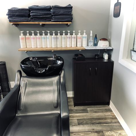 Salon Back Room Ideas, Small Salon Storage Ideas, Small Home Salon Ideas, Black And White Salon Suite, Basement Hair Salon Ideas, Salon Sink Station Ideas, Hair Salon Suite Ideas, Small Hair Salon Ideas Layout, Hair Salon Suite Decor Small Spaces