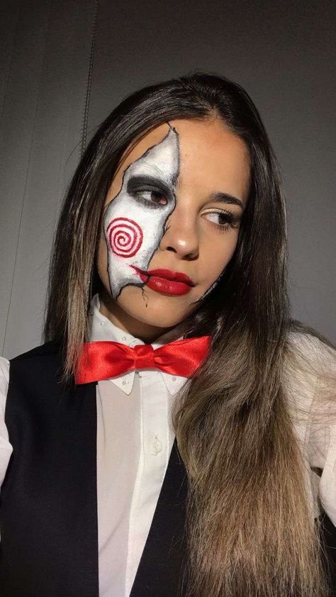 Womens Saw Costume, Saw Costumes For Women, Jigsaw Womens Halloween Costume, Women Halloween Costume Ideas Scary, Woman Jigsaw Costume, Saw Outfit Halloween, Halloween Makeup Jigsaw, Jigsaw Women’s Costume, Saw Womens Halloween Costume