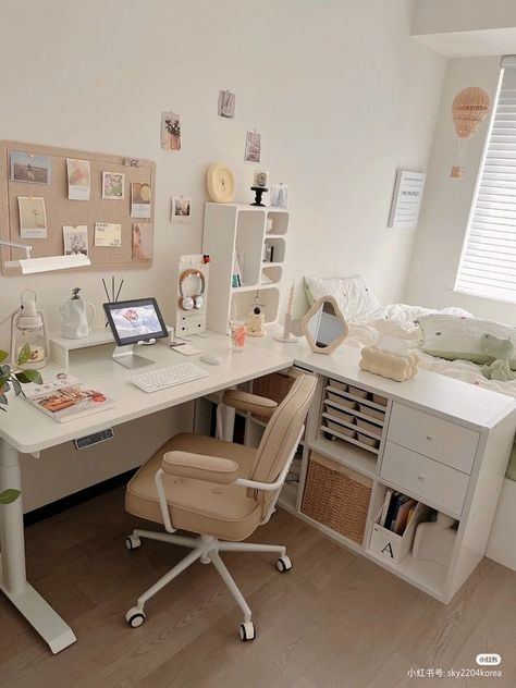 L Desk In Bedroom, Room Makeover Bedroom Minimalist, Study Room Design Aesthetic, Small Room Layout With Desk, Room Layout Bedroom With Desk, Desk Setup Makeup, Desk In Bedroom Ideas Layout, Aesthetic Bedroom Layout, Aesthetic Study Room Ideas