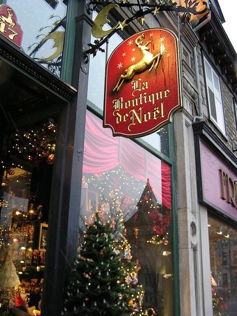 A blog about Interior Design with focus on French style and other Old World aesthetics. Quebec City Christmas, Ally Mcbeal, Christmas In The City, Store Window, Merry Christmas To All, Christmas Wonderland, Christmas Store, Noel Christmas, Merry Little Christmas