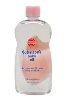 Amazon.com: Johnson and Johnson Baby Oil for Kids, 20 Ounce: Beauty Oil Wallpaper, Baby Oil Uses, Johnson Baby Oil, Sunsilk Shampoo, Baby Hair Growth, Dry Winter Skin, Johnson Johnson, Winter Skin, Baby Oil