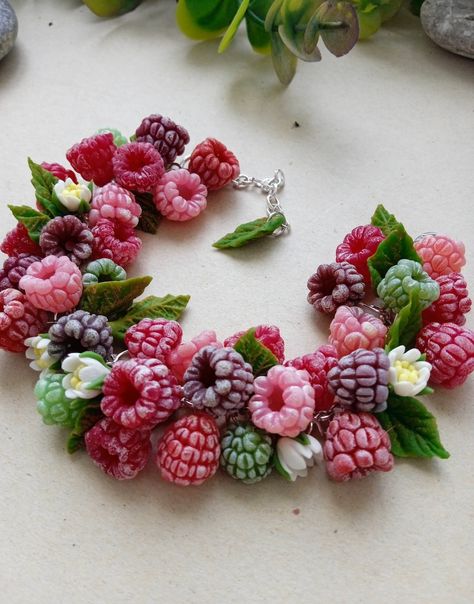 Berry wreath