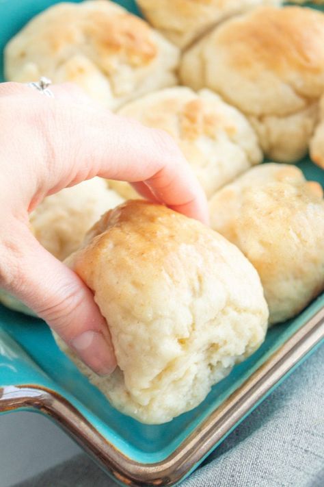 Easy Gluten Free Rolls, Gluten Free Rolls, Gluten Free Yeast Free, Gluten Free Biscuits, Cookies Gluten Free, Gluten Free Eating, Dairy Free Options, Gluten Free Dinner, Gluten Free Recipes Easy