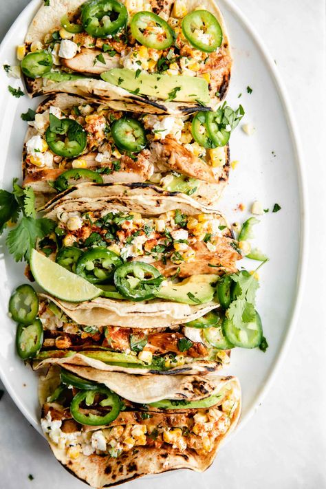 Corn Tacos Recipe, Chicken Street Corn, Street Corn Tacos, Summer Tacos, Corn Tacos, Chicken Mexican, Corn Taco, Broma Bakery, Recipe Mexican