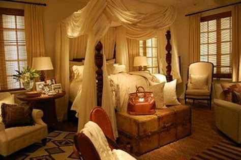 LOVE the draping and travel trunk Safari Theme Bedroom, British Colonial Decor, Home Beach, Four Poster Bed, Cottage Bedroom, Four Poster, Romantic Bedroom, Poster Bed, Style Deco