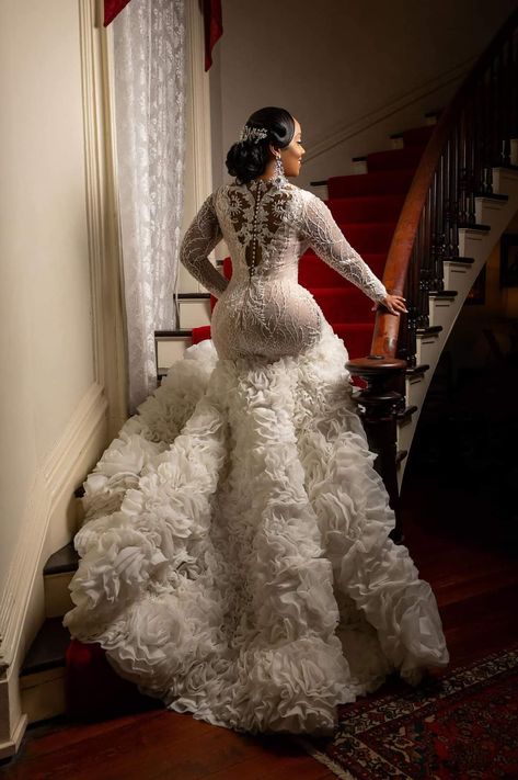 Unique Wedding Dresses Black Women, Mermaid Wedding Dress With Dramatic Bottom, Boujee Wedding Dress, Long Sleeve Mermaid Wedding Dress With Detachable Train, Unique Wedding, Luxury V-neck Mermaid Dress With Sweep Train, Mermaid With Detachable Train, Long Sleeve Lace Wedding Dress Detachable Skirt, Dream Wedding Dresses Mermaid