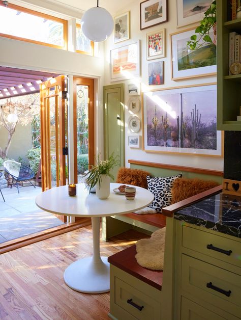 Bungalow Interior, Banquette Bench, Mini Apartments, Eames House, Craftsman Bungalow, Houses Ideas, South Pasadena, Craftsman Bungalows, Humble Abode