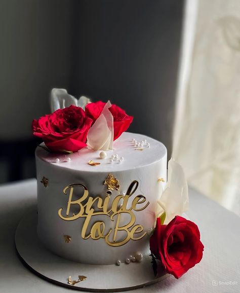 We’ve sold over 50 of these beautiful creations this wedding season alone🎀❤️ . . . Celebrating love and new beginnings with this stunning bride-to-be cake! 💍❤️ . . Tag your favorite bride-to-be❤️ . . Don’t miss out on this delicious treatttt!!!!🌸🎂 Most trusted Online Cake Delivery Service of INDIA🩷 Online Cake Delivery in Lucknow Link in Bio how to order- 1. Whatsapp us on +91 6387637074📞 2. Select designs flavour🎂 3. Discuss the price 4. Place the Order☎️ NOW IN #LUCKNOW !! Celebrate Yo... Bride To Be Cake Design, Bride To Be Cake Simple Design, Simple Bride To Be Cake, Cake Bride To Be Funny, Bride To Be Printable Cake Topper, Bride To Be Cake, Order Cakes Online, Cake For Husband, Cake Models