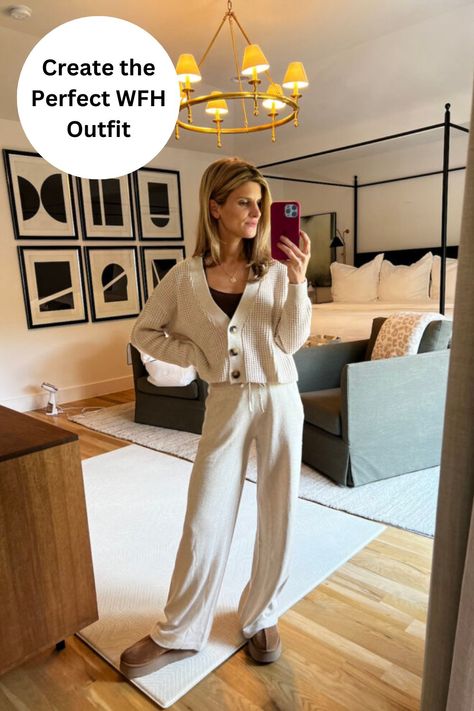 Dress Up Sweats, Wfh Style, Loungewear Chic, Christmas Loungewear, Wfh Outfits, Loungewear Outfit, Christmas Outfit Ideas, Outfit Choices, Nye Outfits