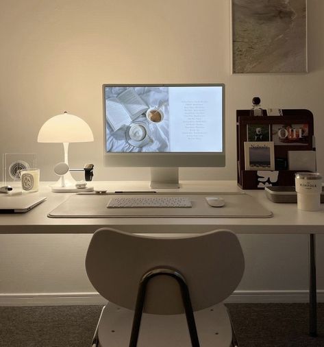 Styling Standing Desk, Influencer Home Office, Modern Gaming Setup, Room 2023, Study Desk Decor, Work Office Decor, Gaming Setups, White Desk, Cubicle Decor