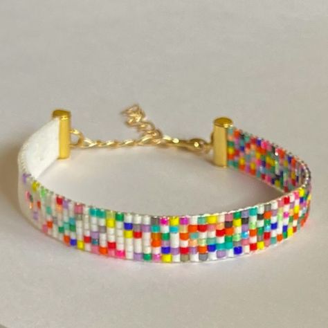 Bracelet Miyuki, Loom Bracelet Patterns, Loom Bracelet, Diy Bracelets Patterns, Bead Loom Bracelets, Loom Bracelets, Beaded Bracelet Patterns, Bead Work Jewelry, Woven Bracelets