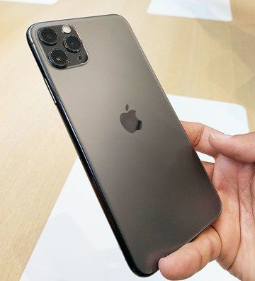 Apple iPhone 11 Pro Max 6.5 inches in size has a camera with three-eyed lenses and matte finish body. Check out iPhone 11 Pro specs at GQ India Iphone 11 Pro Max Colours, I Phone 11 Pro, Apple Laptop Macbook, Cell Phone Carrier, Hack Free Money, 11pro Max Iphone, Tech Aesthetic, Iphone11 Pro, Apple Mobile