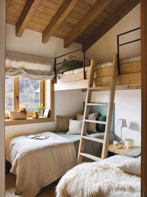 Bunk Room Ski House, 3 Beds Small Room, Small Lake House Bedroom, 3 Beds 1 Room, Bunkie Interior Ideas, Cottage Bunkie Ideas, 3 Bed Bedroom, Camp House Decor, 3 Beds In One Room Small Spaces