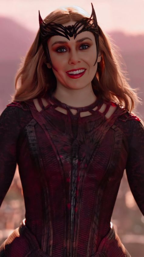 #scarletwitchwallpaper #scarletwitch #wandamaximoff #marvel #doctorstrangeinthemultiverseofmadness #elizabetholsen Olsen Scarlet Witch, Toni Stark, Witch Wallpaper, Elizabeth Olsen Scarlet Witch, Scarlet Witch Marvel, Marvel Images, Scarlett Witch, Wanda Maximoff, Marvel Women