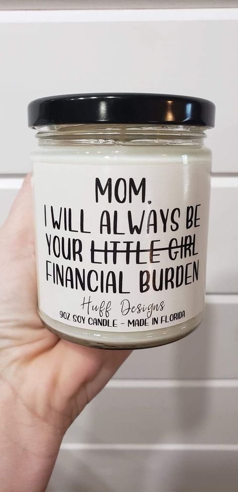 Han Christmas, Easy Birthday Gifts, Paraffin Wax Candles, Diy Gifts For Mom, Easy Birthday, Funny Mom Gifts, Mother Birthday, Funny Candles, Easy Diy Gifts