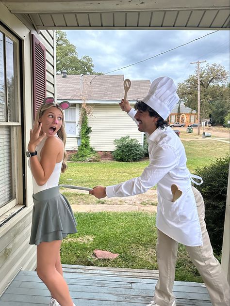 Ratatouille and linguine Appropriate Halloween Costumes Couples, Halloween Costumes Couples Ratatouille, Ratatouille Outfit Ideas, Couple Halloween Costumes Ratatouille, Linguine Costume, Carnival Couple Costume, Halloween Costumes Ratatouille, Ratatouille Outfit, Ratatouille Couple Costume