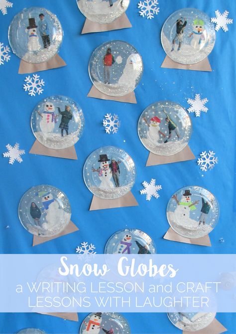 Snowglobe Craft, Christmas Snowglobe, Holiday Snow Globe, Snow Globe Crafts, Globe Crafts, Winter Art Projects, Globe Art, Christmas School, Winter Crafts For Kids