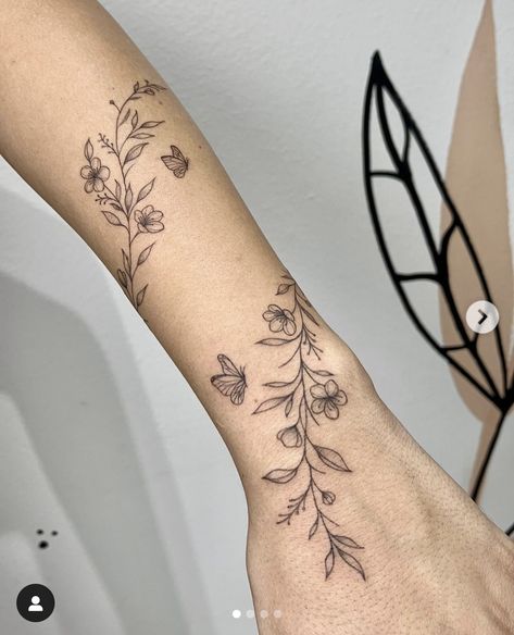 Vine Of Different Flowers Tattoo, Portulaca Flower Tattoo, Forearm Vine Wrap Tattoo, Flower Chain Tattoo Arm, Sleeve Tattoos Fine Line, Full Arm Vine Tattoo, Girly Tattoo Sleeves, Vine Tattoo With Names, Vines With Flowers Tattoo