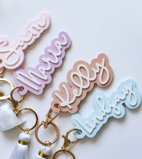 Excited to share the latest addition to my #etsy shop: Backpack tag, Personalized keychain for woman, bridesmaid keychain, custom name tag, backpack name tag, keychain Personalized, lunchbox tag https://etsy.me/447au5v #backtoschool #personalized #acrylicnametag #backp Acrylic Bag Tag, Glowforge Keychains, Bridesmaid Keychain, Backpack Name Tags, Acrylic Name Keychain, Name Tag Keychain, Kids Bag Tags, Personalized Gifts For Women, Personalized Bag Tags