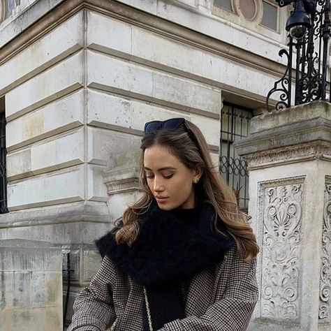 Kate Hutchins on Instagram: "Brrr ☕️ adore this coat @arketofficial *last year but they have a lovely long version this year (link over on my LTK / in my bio)" Kate Hutchins, This Year, Night Out, Dress Up, On Instagram, Instagram