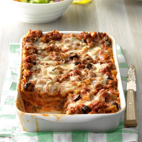 Lasagna Recipe Sausage, Quick Casseroles, Microwave Dinners, Kraft Dinner, Classic Mac And Cheese, Sausage Lasagna, Cheese Bake, Easy Turkey, Beef Sausage