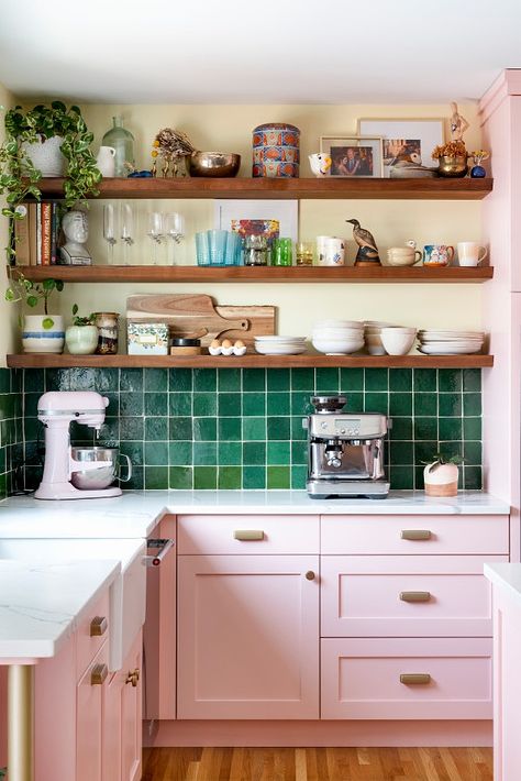 Pink Farmhouse Kitchen, Pink And Green Kitchen, Pink Kitchen Cabinets, Pink Cabinets, Green Backsplash, Colourful Kitchen, Pastel Kitchen, Green Kitchen Cabinets, Charming Kitchen