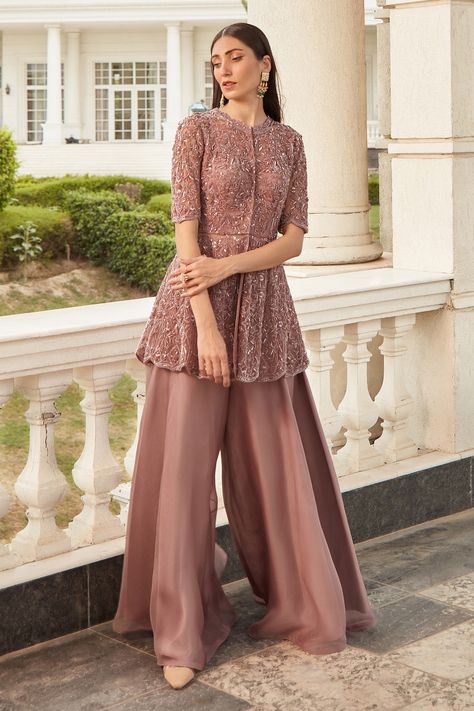 Kurta And Sharara Set, Indo Western Outfits For Women, Kurta And Sharara, Kurta And Palazzo, Sharara Designs, Western Dresses For Women, Organza Embroidery, Trendy Outfits Indian, Latest Bridal Dresses