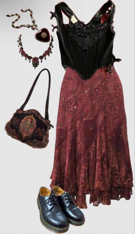 Whimsical Witchy Outfits, Whimsical 90s Outfits, Whimsigoth Corset Outfit, Hadestown Aesthetic Outfit, Lena Duchannes Inspired Outfits, Witchcore Fashion Aesthetic, Southern Gothic Outfit Aesthetic, Vintage Whimsigoth Fashion, Red Whimsigoth Outfit