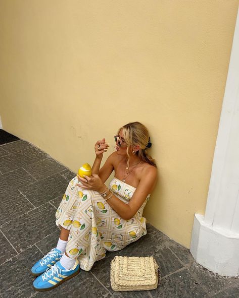 amalfi coast in yellow💛☀️ Amalfi Coast Outfits, Spain Outfit, Coast Outfit, Greece Outfit, Adidas Handball Spezial, Adidas Handball, European Summer Outfits, Honeymoon Outfits, Europe Outfits