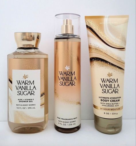 The most delicious dreamy holiday scent to get into the festive spirit Warm Vanilla Sugar, Bath & Body Works, Bath N Body Works, Body Creams, Bath And Body Works Perfume, Shower Skin Care, Body Smells, Sugar Body, Perfume Scents