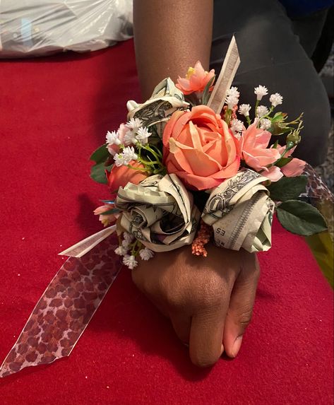 Money Corsage, Hand Corsage, Money Rose, Lei, Favorite Color, Money, Gifts, Color