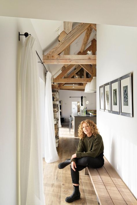 Kelly Hoppen's stunning Cotswolds barn conversion marries old and new - Vogue Australia Barn Conversion Interiors, Cotswold House, Church Conversions, Small Barn, Barn Interior, Kelly Hoppen, Rustic Aesthetic, Barn Conversion, Big Windows