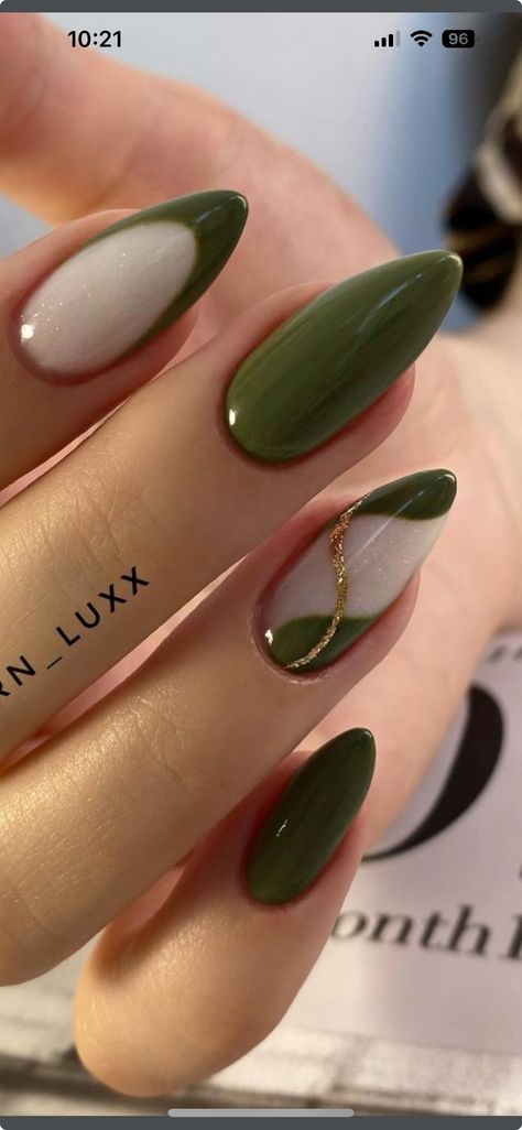 Nails Inspo Green, Forest Green Nail Designs, Green Nails Ideas, Green Nail Ideas, ليلو وستيتش, Nails Green, Heart Nails, Classy Nails, Chic Nails