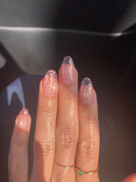 Korean Jelly Nails Simple, Jelly Nails Aesthetic Short, Pink Jelly Nails Acrylic Short, Jelly Peach Nails, Tan Jelly Nails, Gel Nail Designs Clear, Jelly Clear Nails, Almond Shaped Jelly Nails, Jelly Nails Flowers