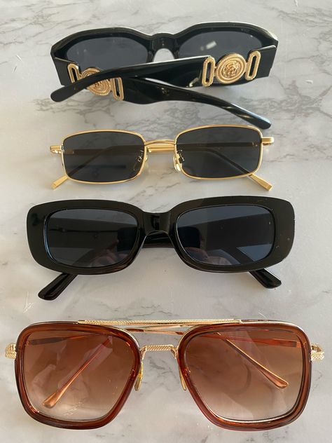 Покупайте Rectangle Sunglasses Fashion … и другие отобранные товары на LTK, лучшей платформе для покупок товаров от любимых авторов. 90s Pam Anderson, Model With Sunglasses, Amazon Sunglasses, Black 90s Fashion, Sunglasses 90s, Pam Anderson, Rectangular Glasses, 90s Sunglasses, Retro Looks