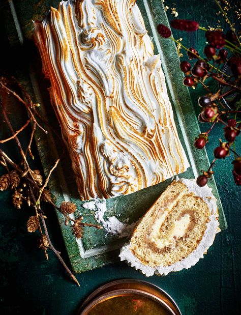 Italian meringue creates the perfect snow-covered bark effect in this twist-on-a-classic Christmas yule log recipe. Underneath the soft peaks you’ll find a subtly spiced sponge filled with boozy chestnut purée and white chocolate cream. A deliciously decadent dessert to feed your festive guests Chocolate Yule Log Recipe, Yule Log Cake Recipe, Yule Log Recipe, Christmas Yule Log, Chocolate Yule Log, Yule Log Cake, Chilled Desserts, Christmas Log, Log Cake