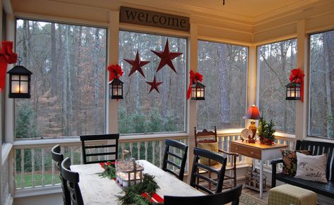 Cute idea-  hard to decorate without much wall space. This makes the most of that! screened porch decor | Imparting Grace: Christmas on the porch Triangle Pergola, Screened In Porch Furniture, Screened Porch Decorating, Balkon Decor, Christmas House Tour, Building A Porch, Porch Decorating Ideas, Pergola Ideas, Enclosed Porches