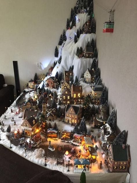 35 Stunning Christmas Village Display Ideas For Home Decoration Check more at http://home.creativeprojectideas.ml/35-stunning-christmas-village-display-ideas-for-home-decoration-8/ Christmas Village Display Ideas Diy, Christmas Tree Village Display, Christmas Village Display Ideas, Village Display Ideas, Diy Christmas Village Displays, Christmas Tree Village, Lemax Christmas Village, Christmas Village Sets, Lemax Christmas