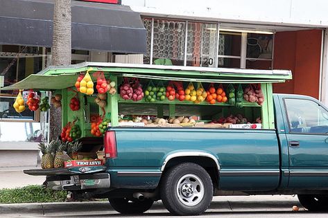 Produce truck, Miami Beach | Dave Cook | Flickr Market Trailer, Ice Cream Trucks, Mobile Market, Farmers Market Booth, Farmers Market Display, Vegetable Stand, Food Truck Business, Food Cart Design, Farm Business